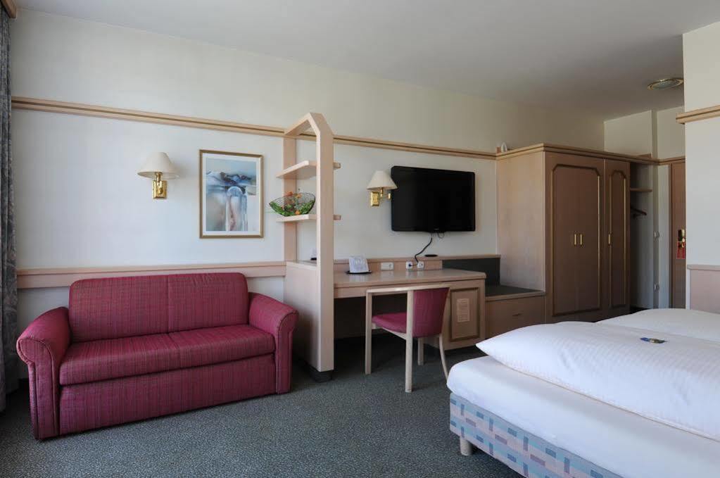 Stadthotel Berggeist Penzberg Εξωτερικό φωτογραφία